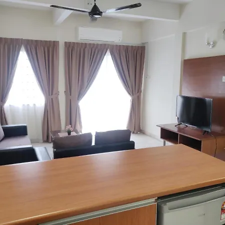 Wan'S Apartment Bayu Beach Resort Port Dickson Exterior photo