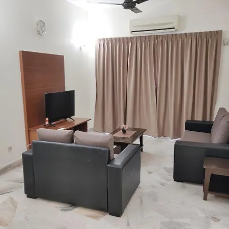 Wan'S Apartment Bayu Beach Resort Port Dickson Room photo