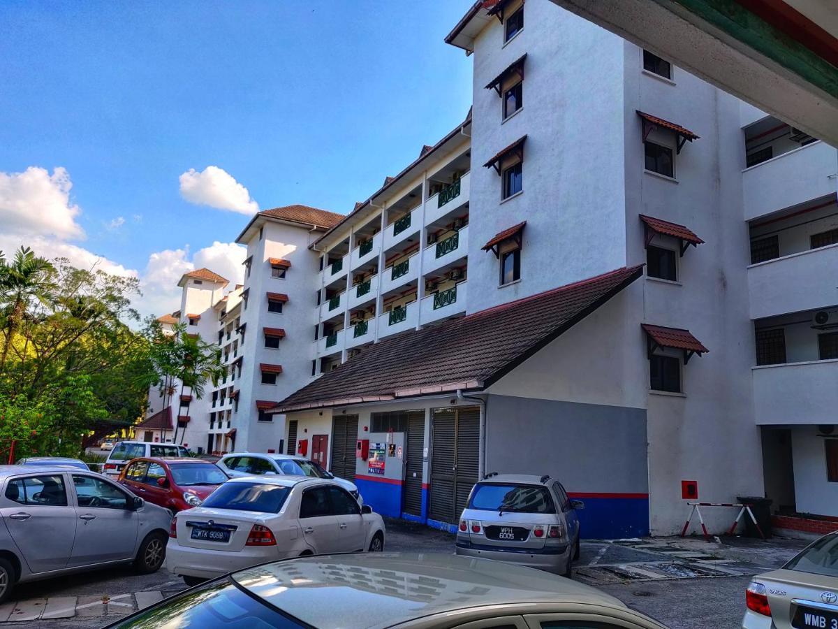 Wan's Bayu * Port Dickson