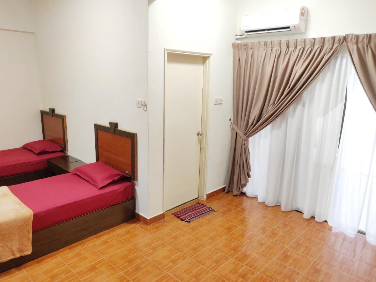 Apartment Wan's Bayu Port Dickson