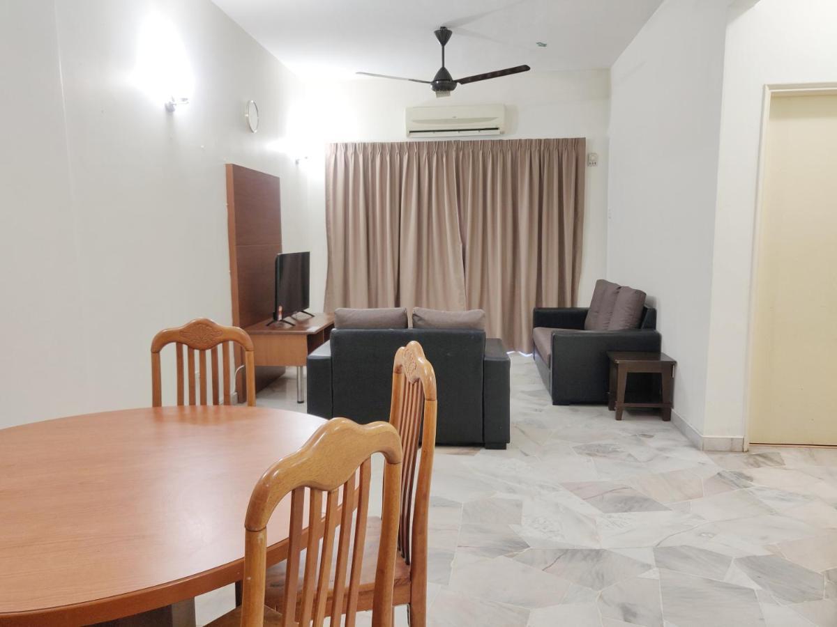 Apartment Wan's Bayu Port Dickson